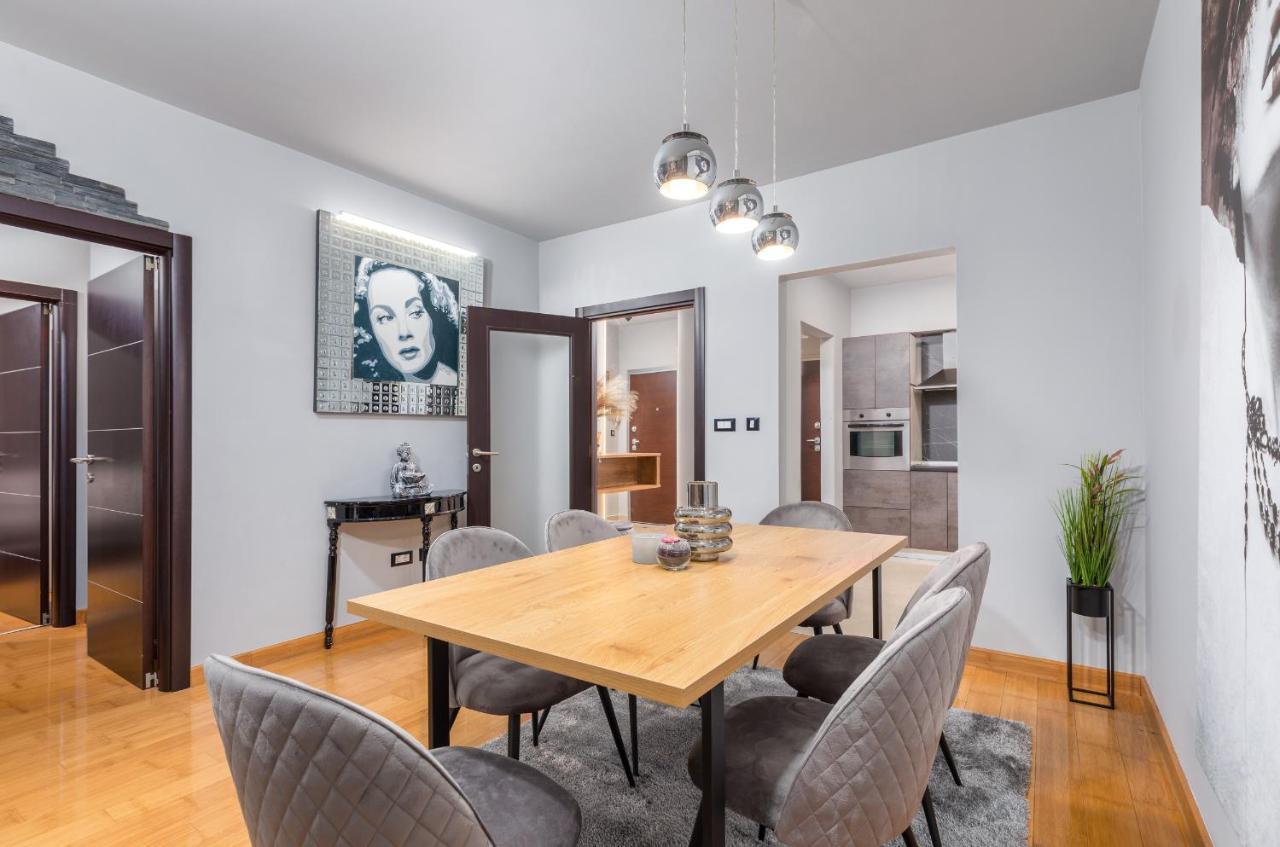 Lux Apartment Teo - New Пула Екстериор снимка